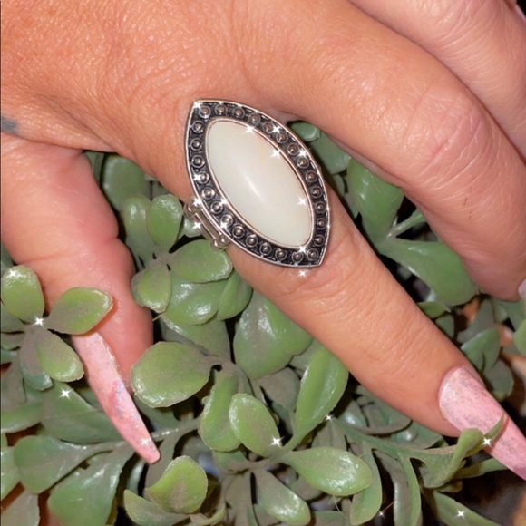 Adjustable Rings Bundle - Picture 2 of 6